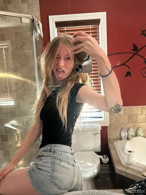 3024x4032_a63d28d6098278097745bee085ccb89cad9263c0cf093d71.md.webp