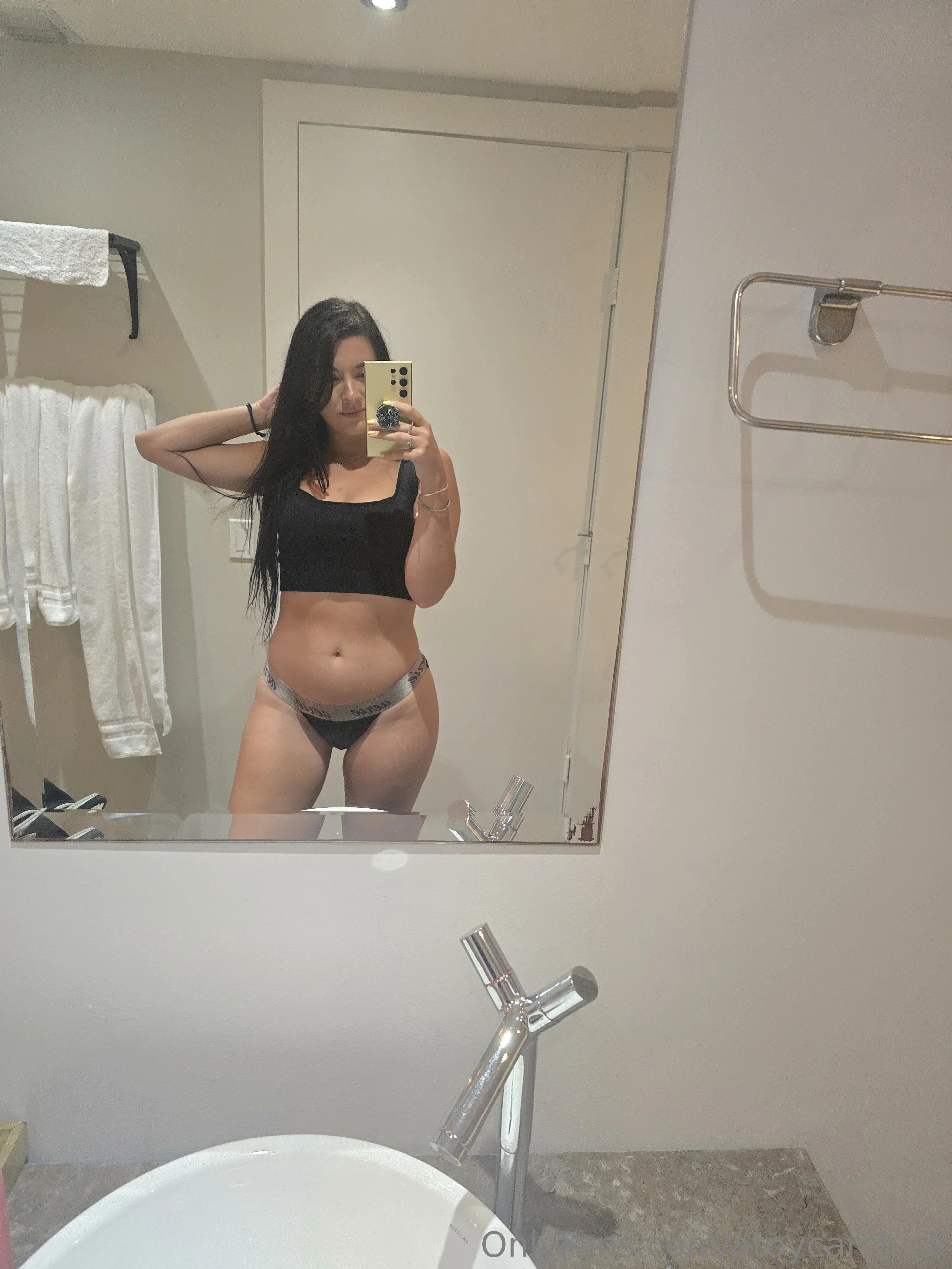 226218bfc872888a27.webp