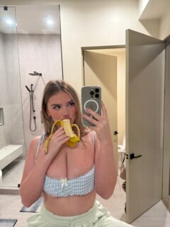 47c7d1a5-6f7d-44ca-84dd-a58c4071b2da.jpg