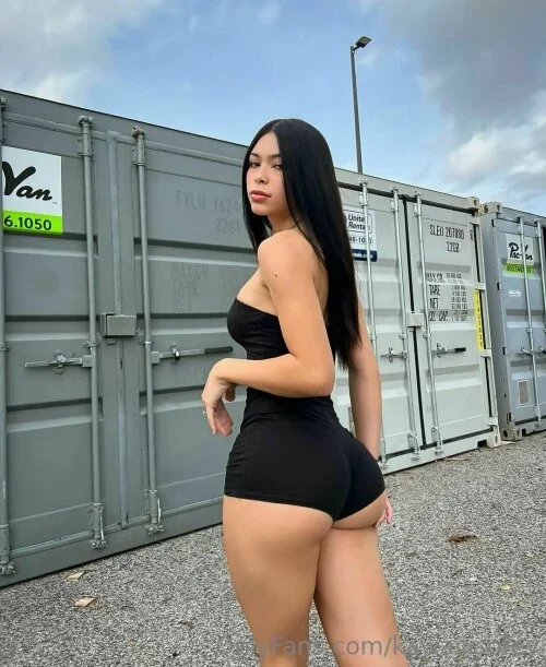 1080x1320_5438d9b7b9b41dae625380ba72357d4d.md.webp