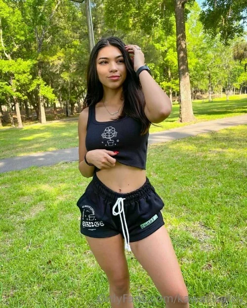 1080x1349_c16c97e8614678fedc87194e06fb0542.md.webp